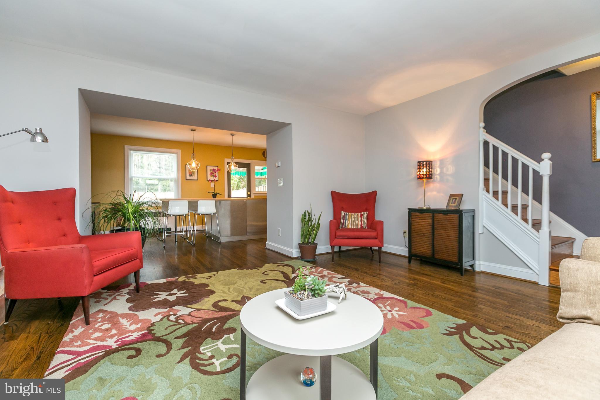 3922 Rexmere Road Baltimore, MD 21218 - Photo 3 of 26 Living Room