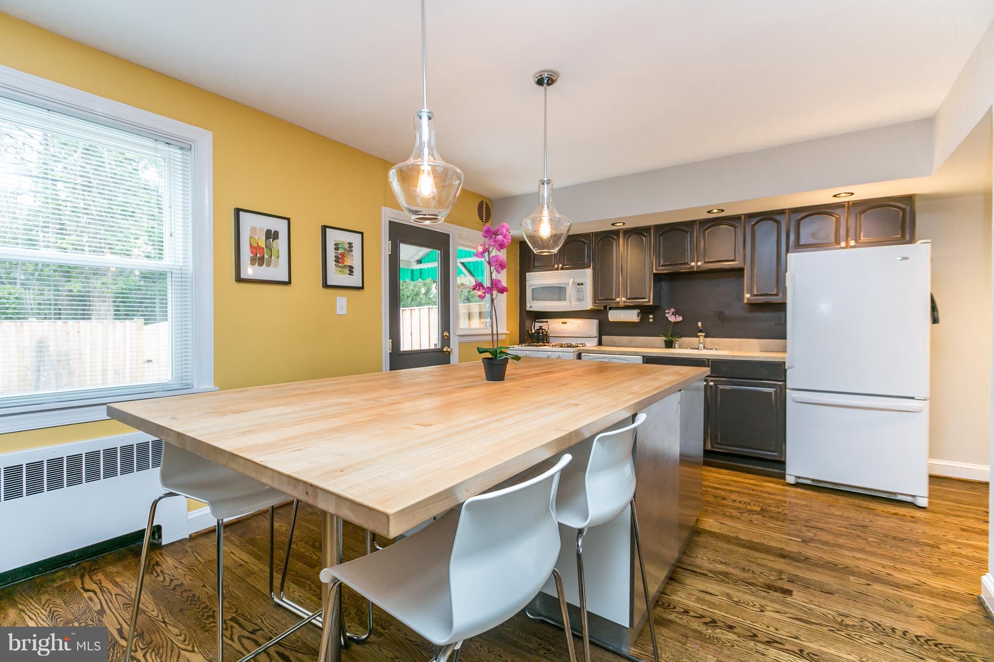 3922 Rexmere Road Baltimore, MD 21218 - Photo 6 of 26 Dining Room/Kitchen