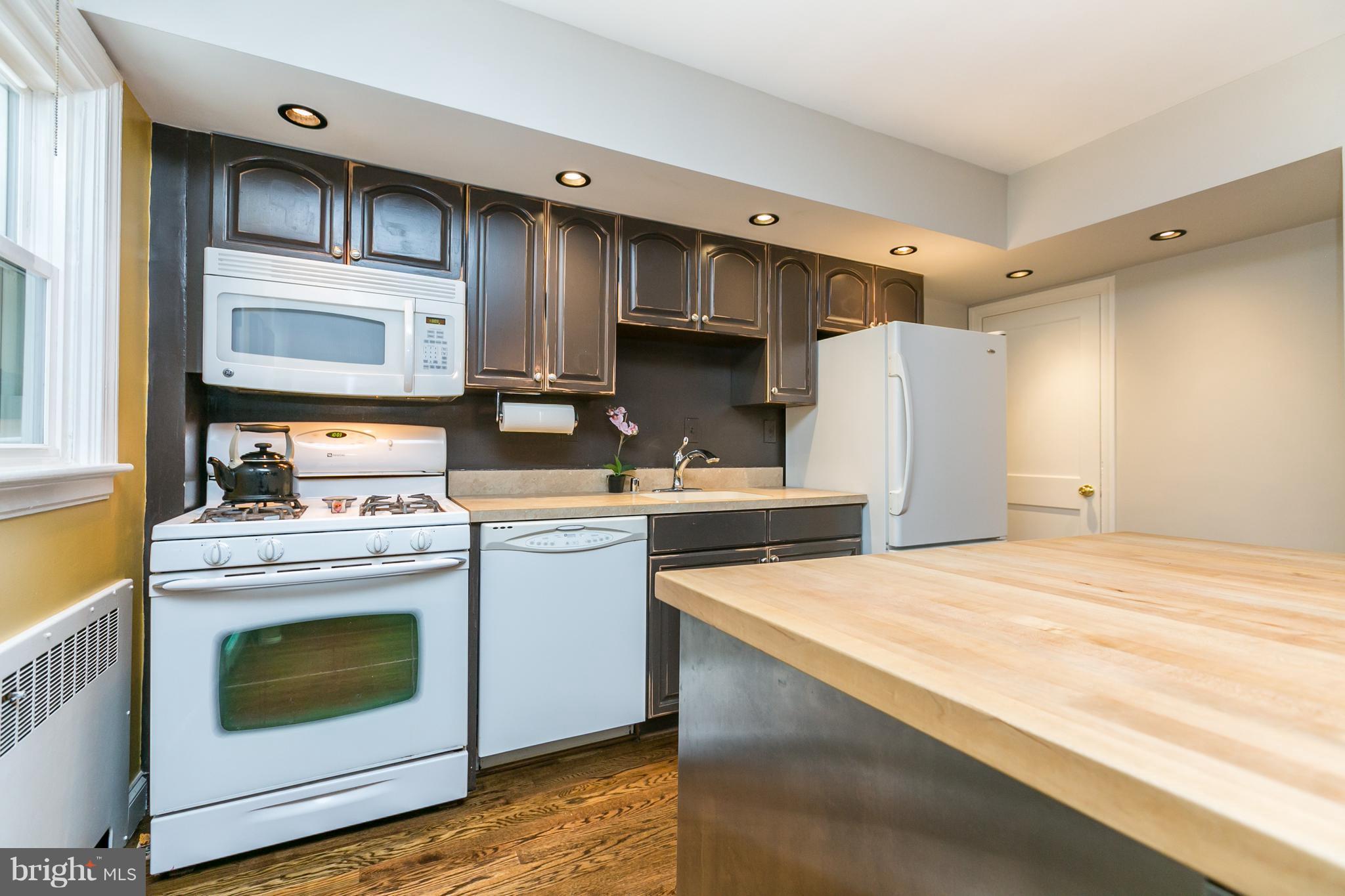 3922 Rexmere Road Baltimore, MD 21218 - Photo 8 of 26 Kitchen
