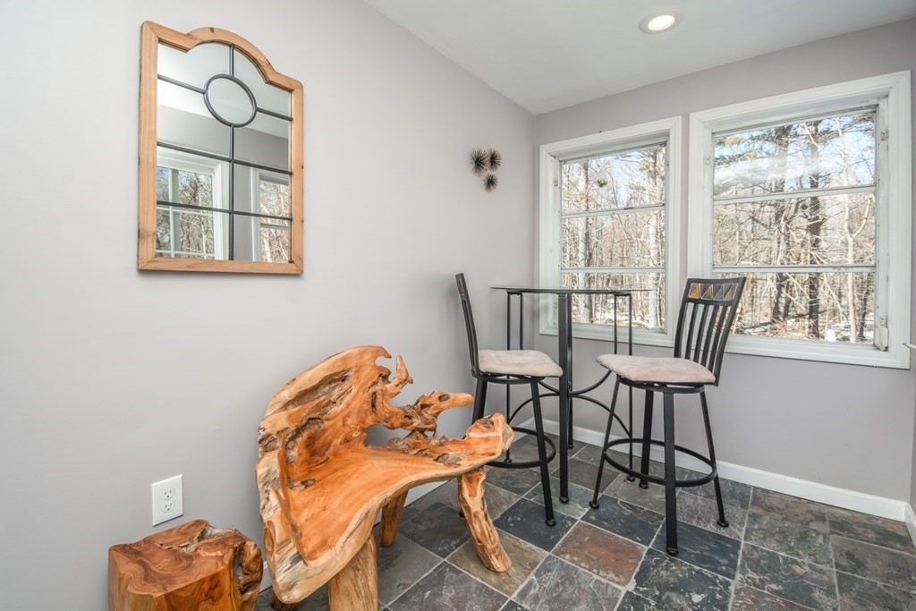 872 Northfield Road Lunenburg, MA 01462 - Photo 12 of 39