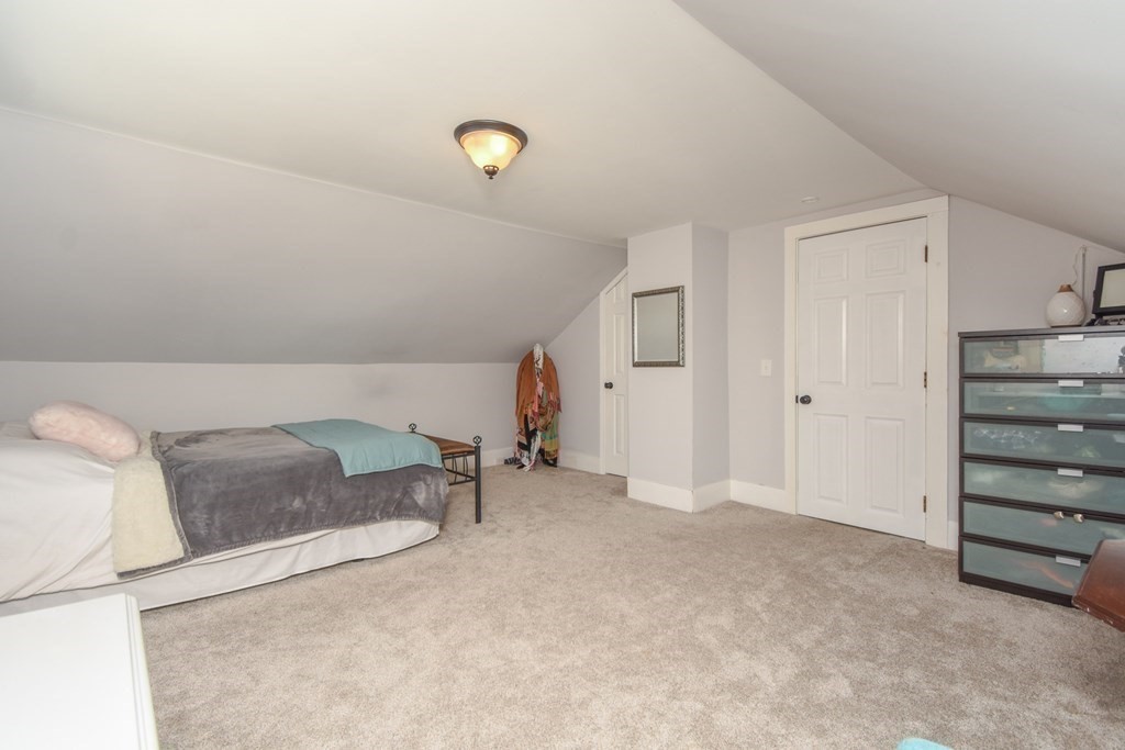 872 Northfield Road Lunenburg, MA 01462 - Photo 26 of 39