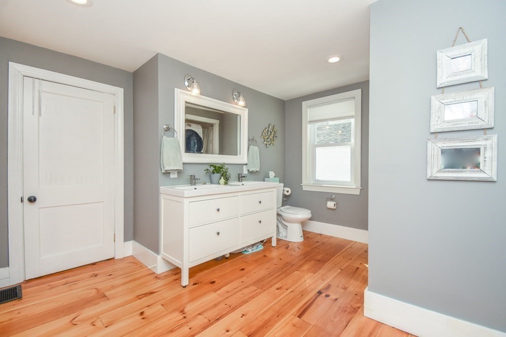 872 Northfield Road Lunenburg, MA 01462 - Photo 29 of 39