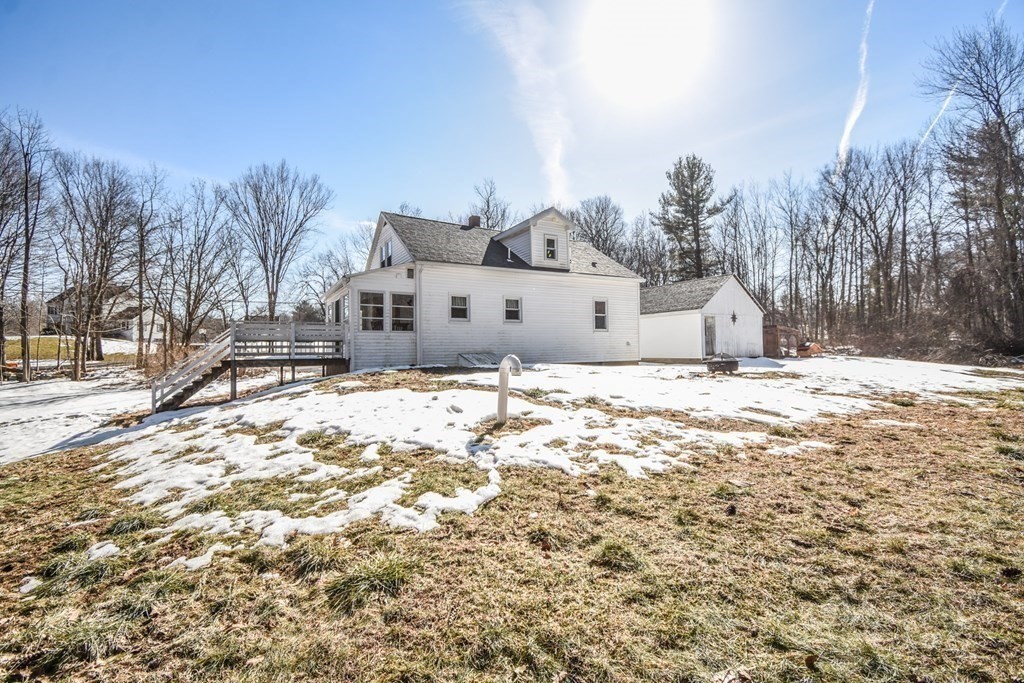 872 Northfield Road Lunenburg, MA 01462 - Photo 7 of 39