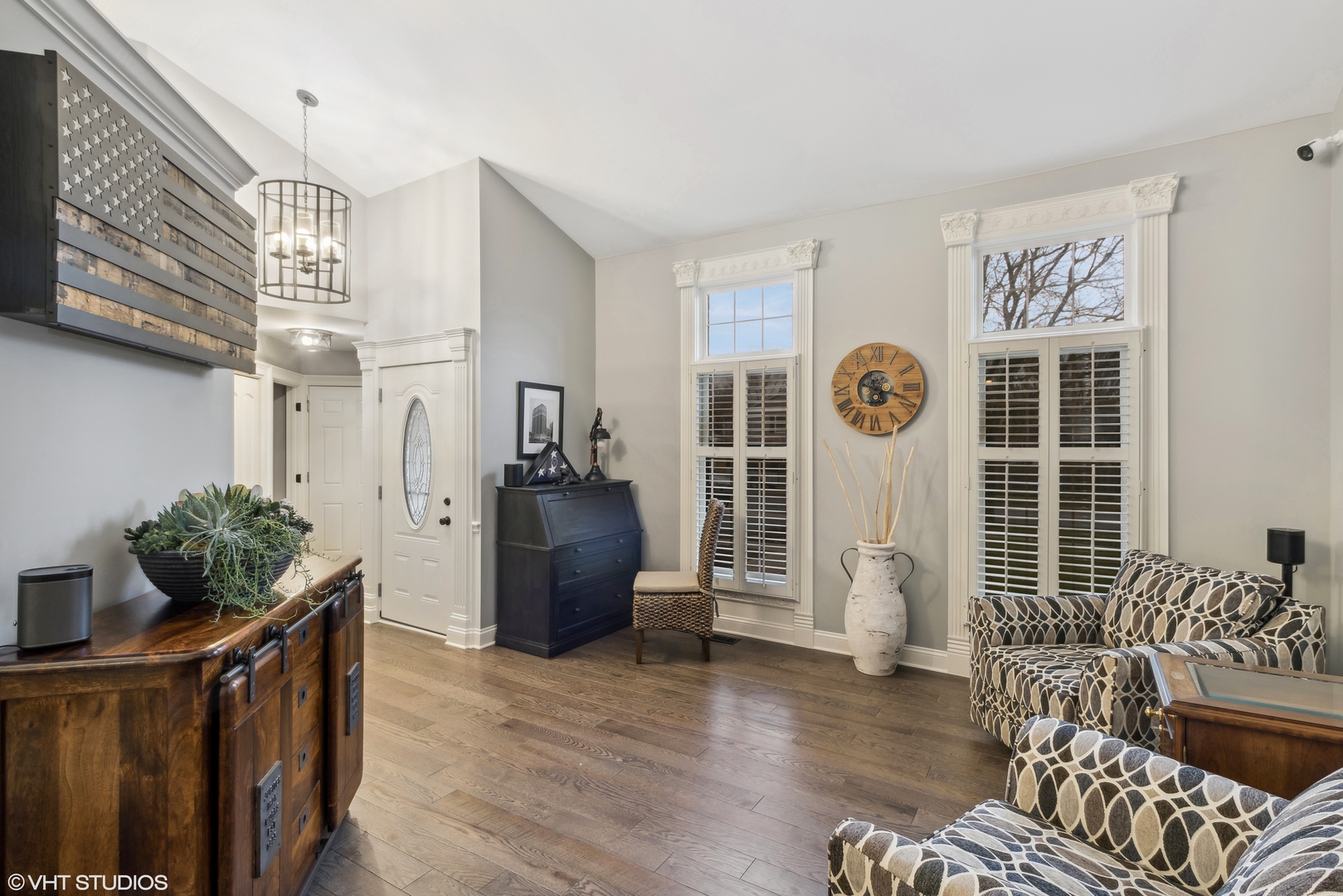 428 Hampton Street Cary, IL 60013 - Photo 3 of 20 Gallery Image 3