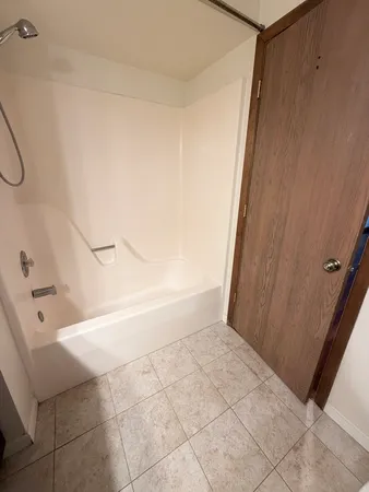 $3,000 | 1817 Altoona Court, Schaumburg, IL 60169
