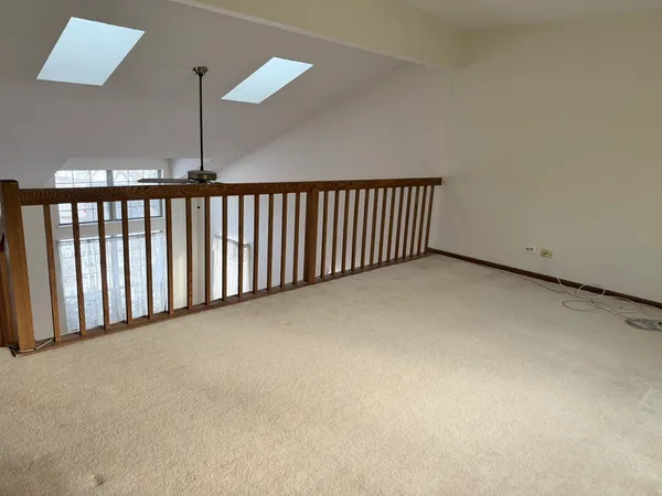 $3,000 | 1817 Altoona Court, Schaumburg, IL 60169
