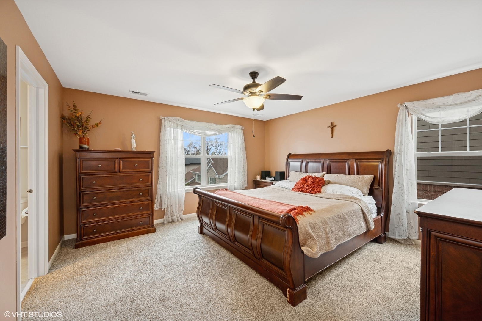 57 Timber Wolf Drive Wheeling, IL 60090 - Photo 6 of 16