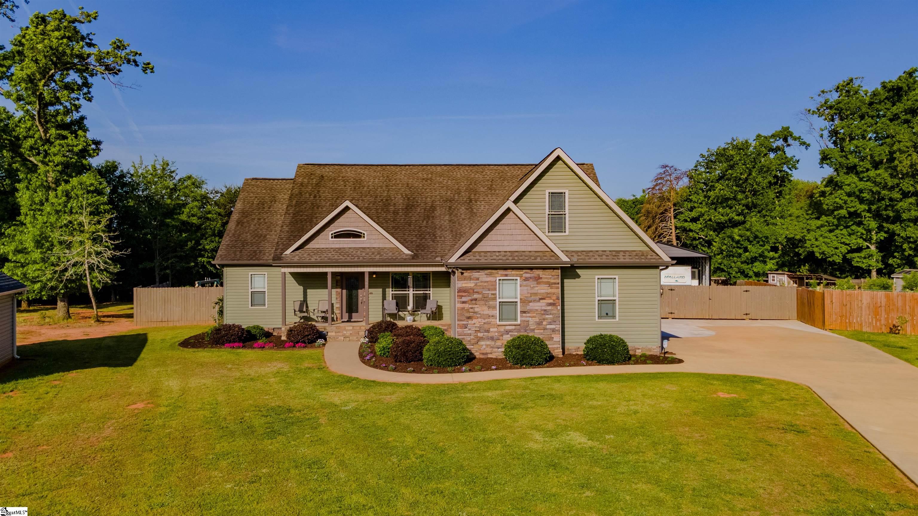269 Woodcrest Court Inman, SC 29349 - Photo 1 of 35 Gallery Image 1