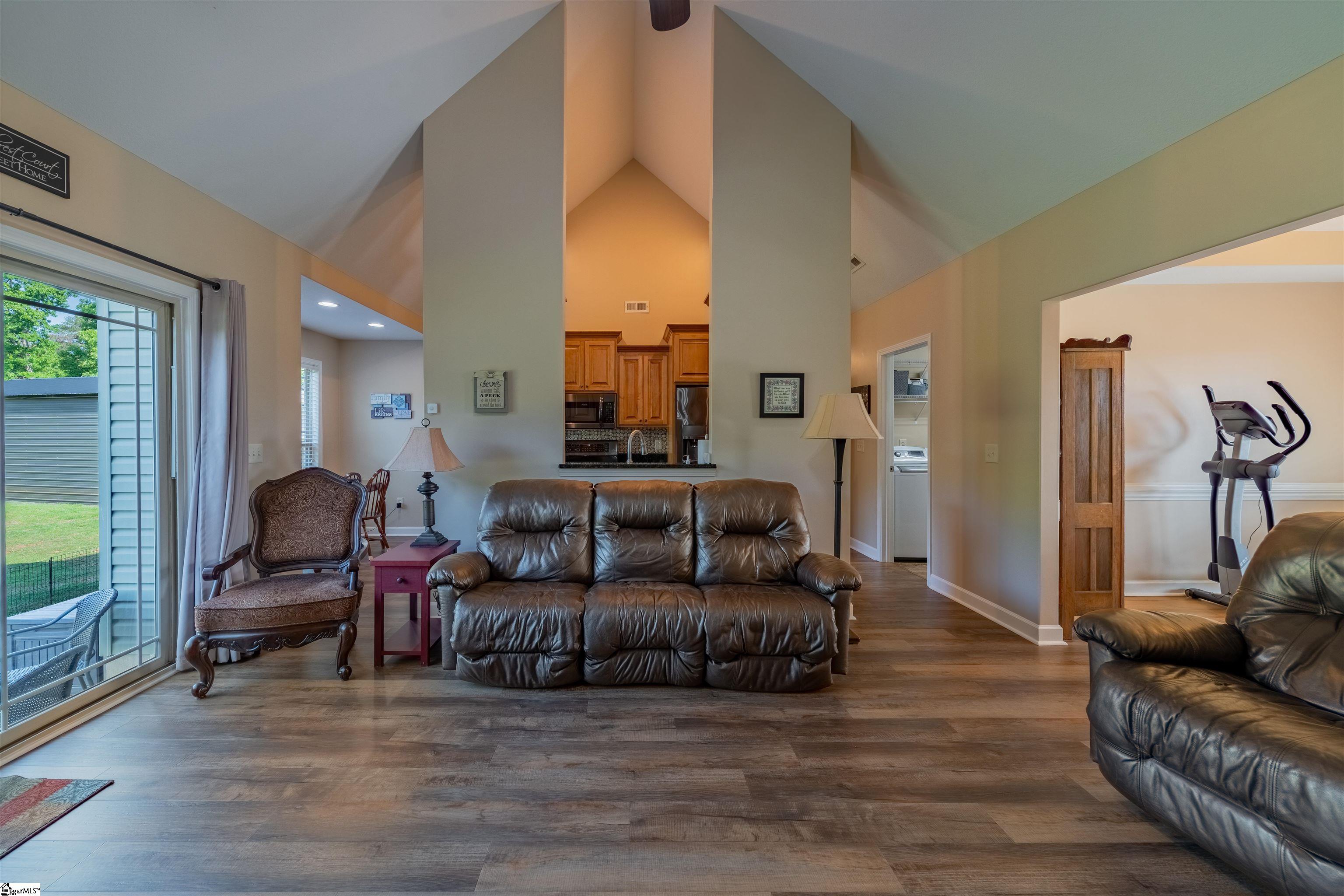 269 Woodcrest Court Inman, SC 29349 - Photo 17 of 35 Gallery Image 17