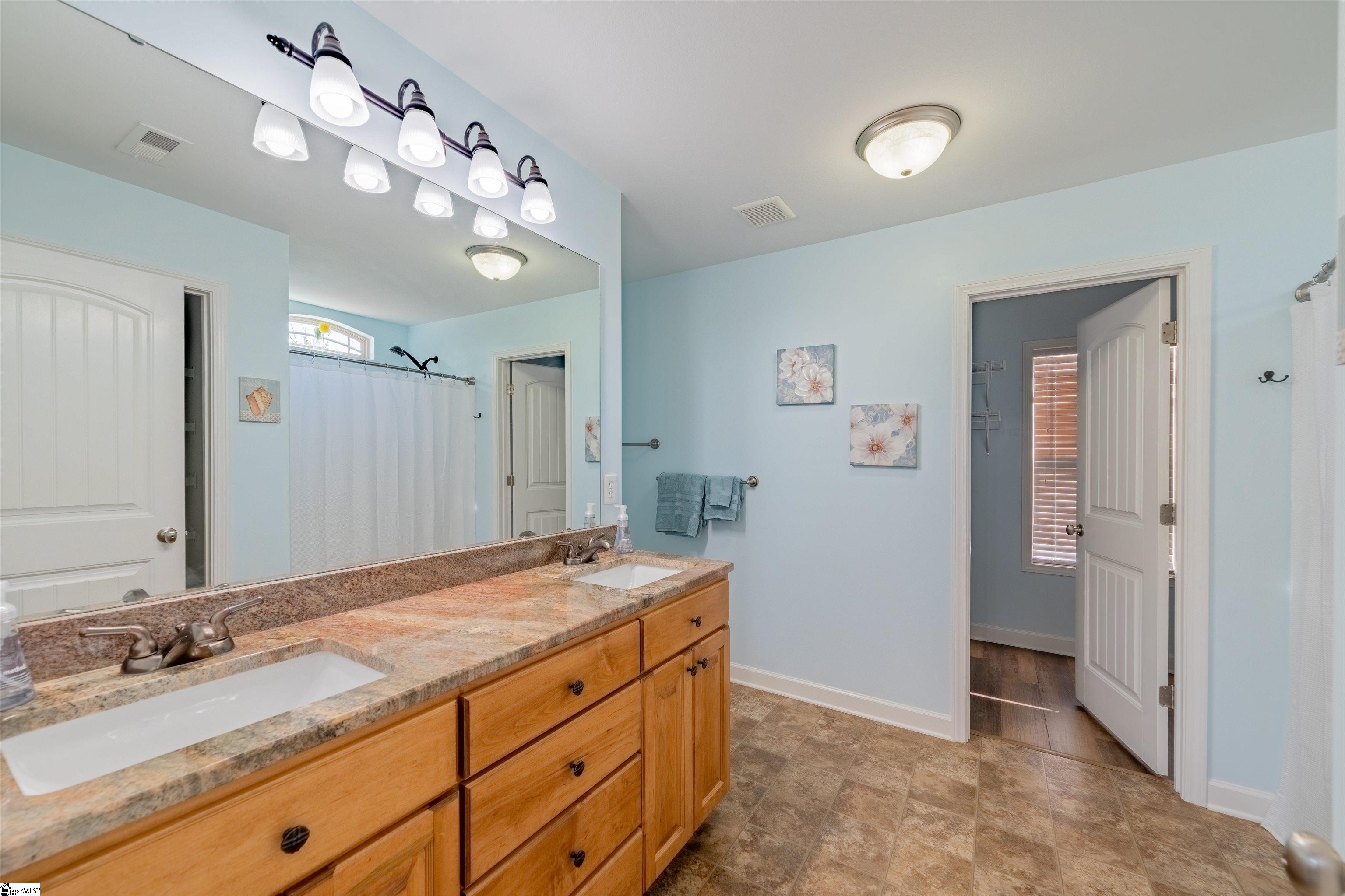 269 Woodcrest Court Inman, SC 29349 - Photo 20 of 35 Gallery Image 20