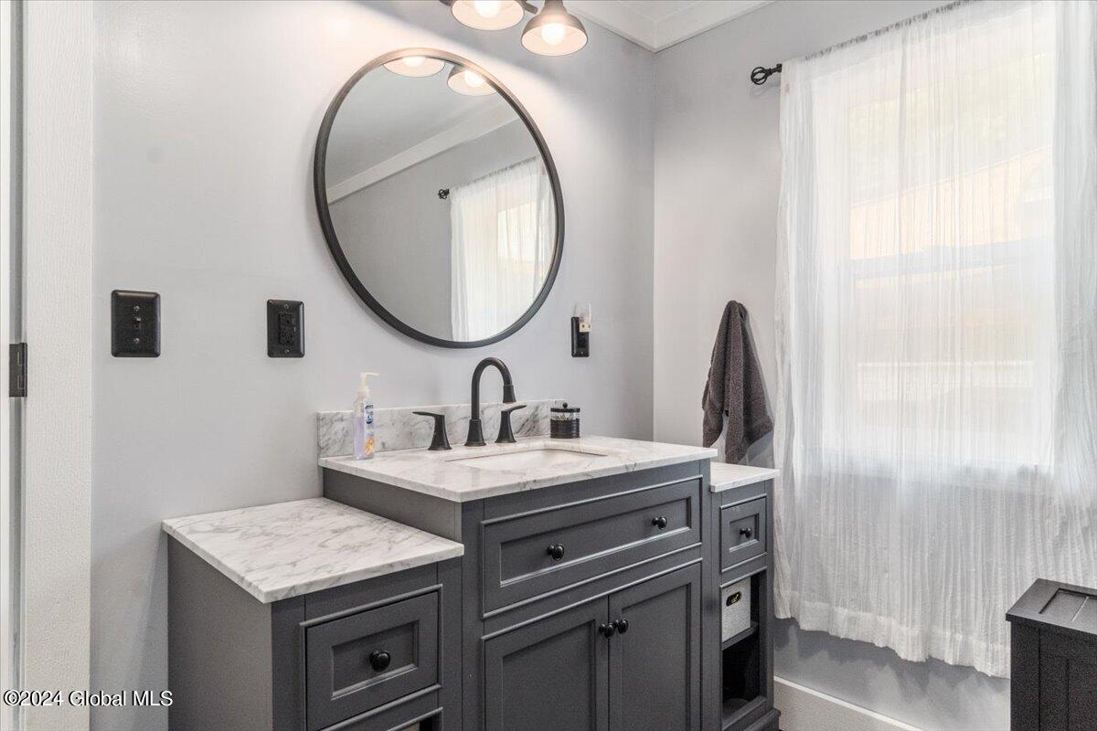 522 Sand Hill Road Greenfield, NY 12833 - Photo 29 of 60 67-DSC03511
