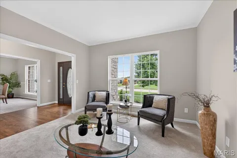 $1,250,000 | 371 Galahad Court, Weldon Spring, MO 63304
