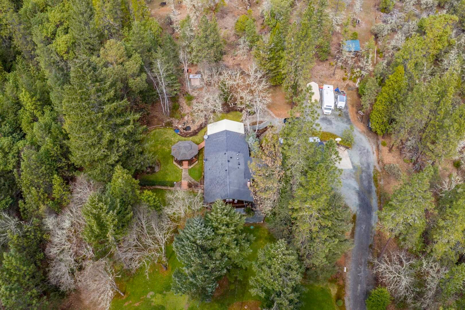 280 Fielder Creek Road Rogue River, OR 97537 - Photo 5 of 61 DJI_0905-HDR (Large)