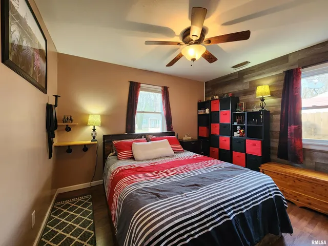 $82,900 | 201 Lindsey Avenue, Metropolis, IL 62960