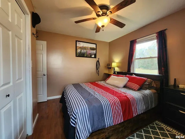 $82,900 | 201 Lindsey Avenue, Metropolis, IL 62960