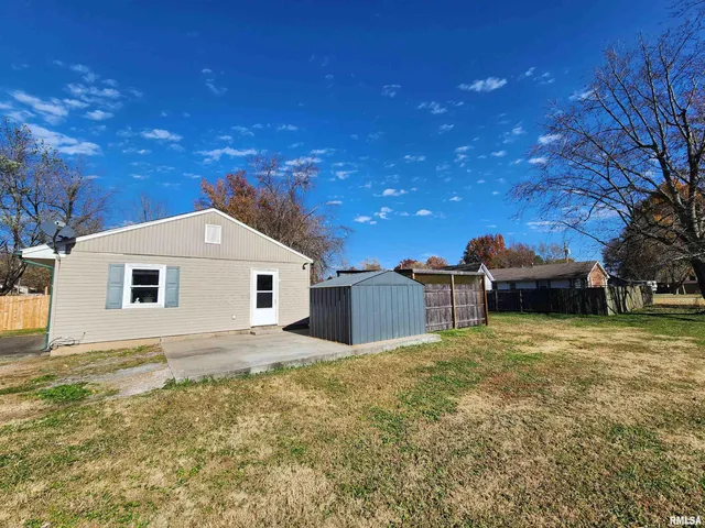 $82,900 | 201 Lindsey Avenue, Metropolis, IL 62960