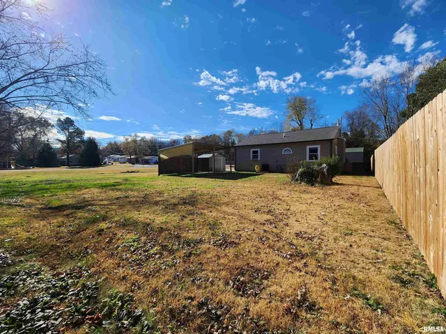 $82,900 | 201 Lindsey Avenue, Metropolis, IL 62960