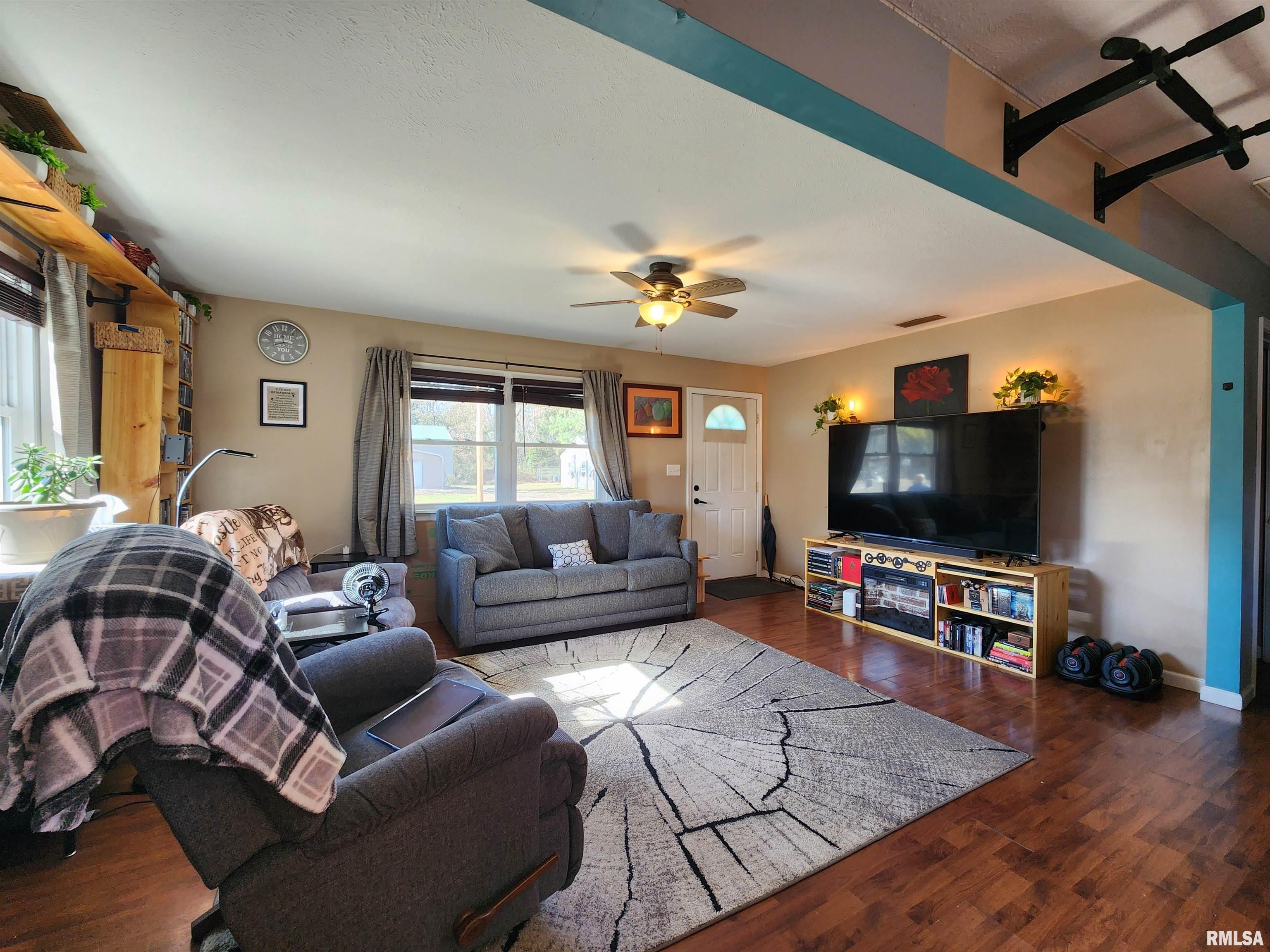 201 Lindsey Avenue Metropolis, IL 62960 - Photo 9 of 29