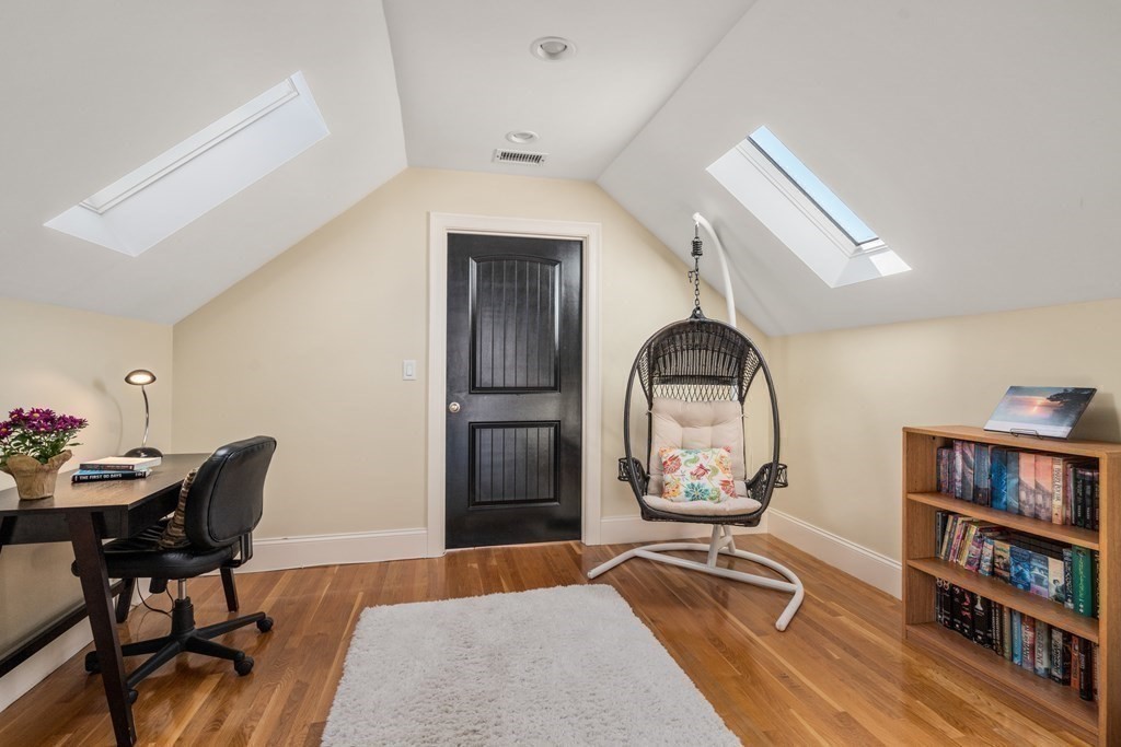 87 Egerton Road, Unit 87 Arlington, MA 02474 - Photo 14 of 35 Gallery Image 14