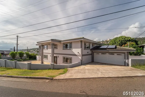 a view of a house with a outdoor space