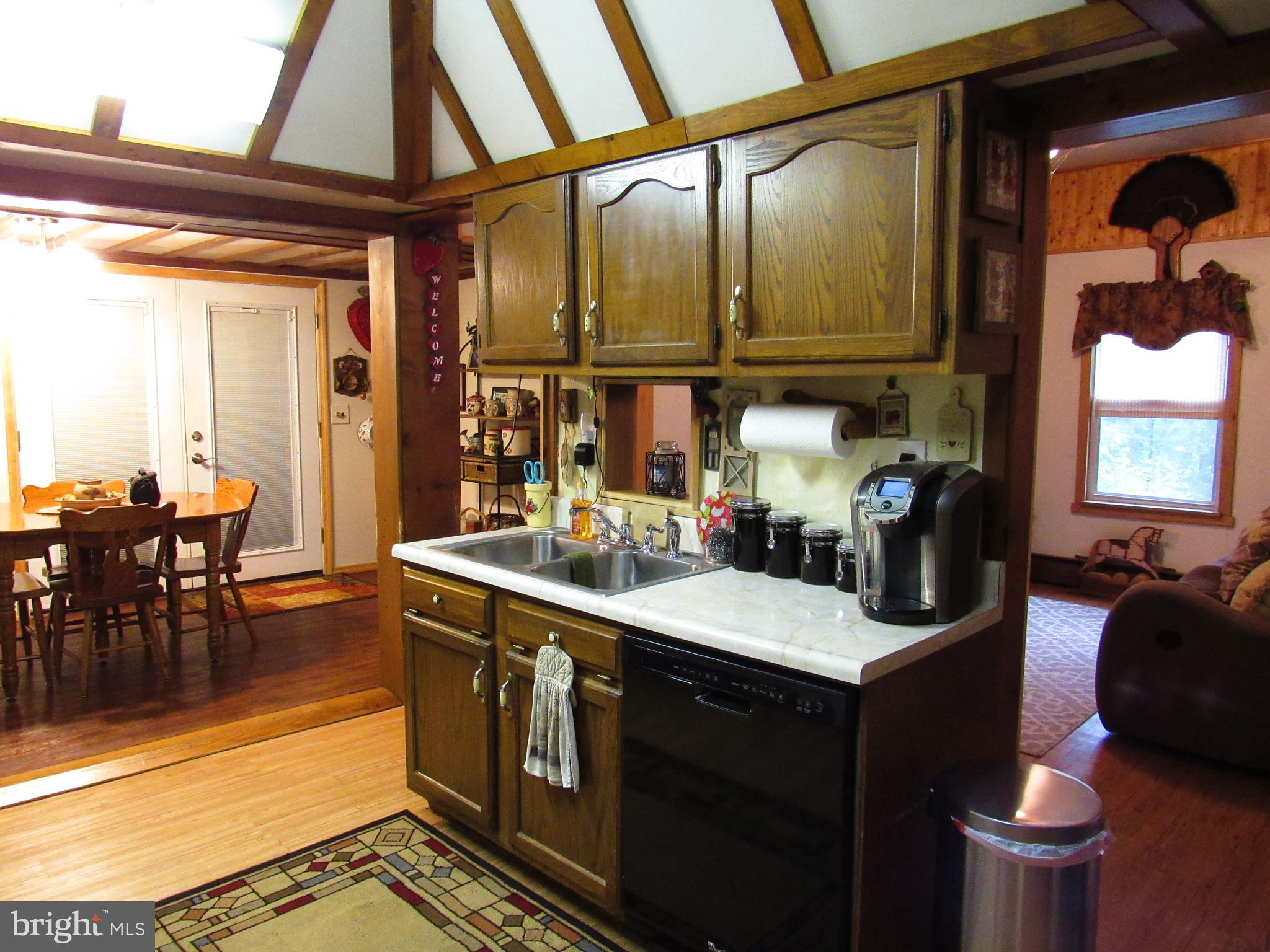 112 Deck Road Womelsdorf, PA 19567 - Photo 12 of 19 kitchen