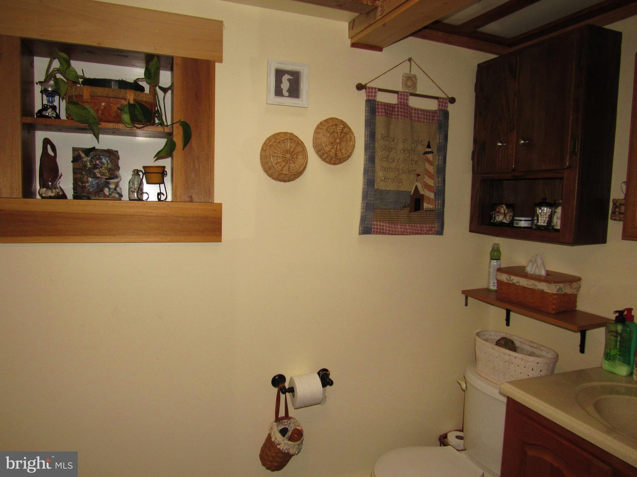 112 Deck Road Womelsdorf, PA 19567 - Photo 18 of 19 bath