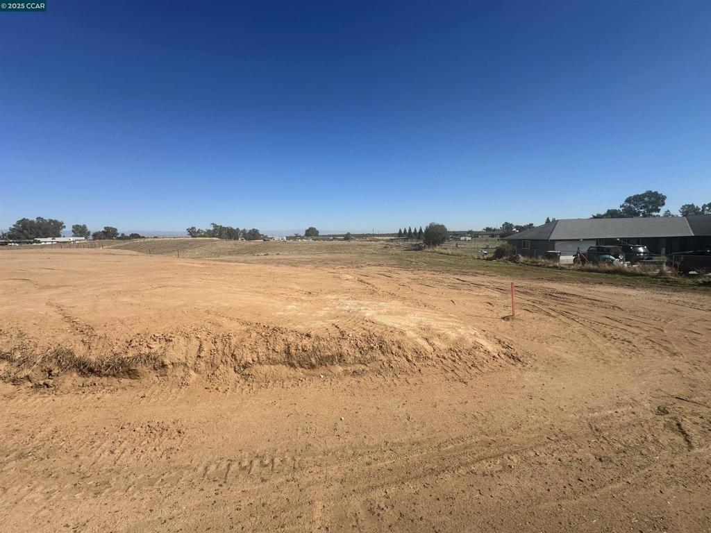 31341-31341 Brightwood Road Madera, CA 93638 - Photo 3 of 16 a view of an ocean