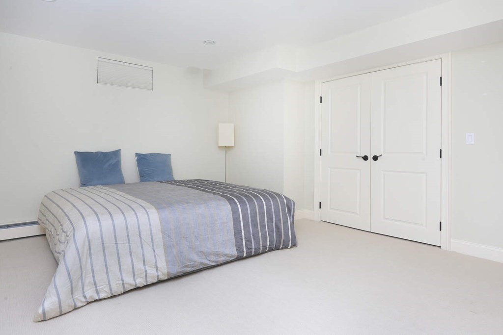 23 Karen Road Newton, MA 02468 - Photo 16 of 21