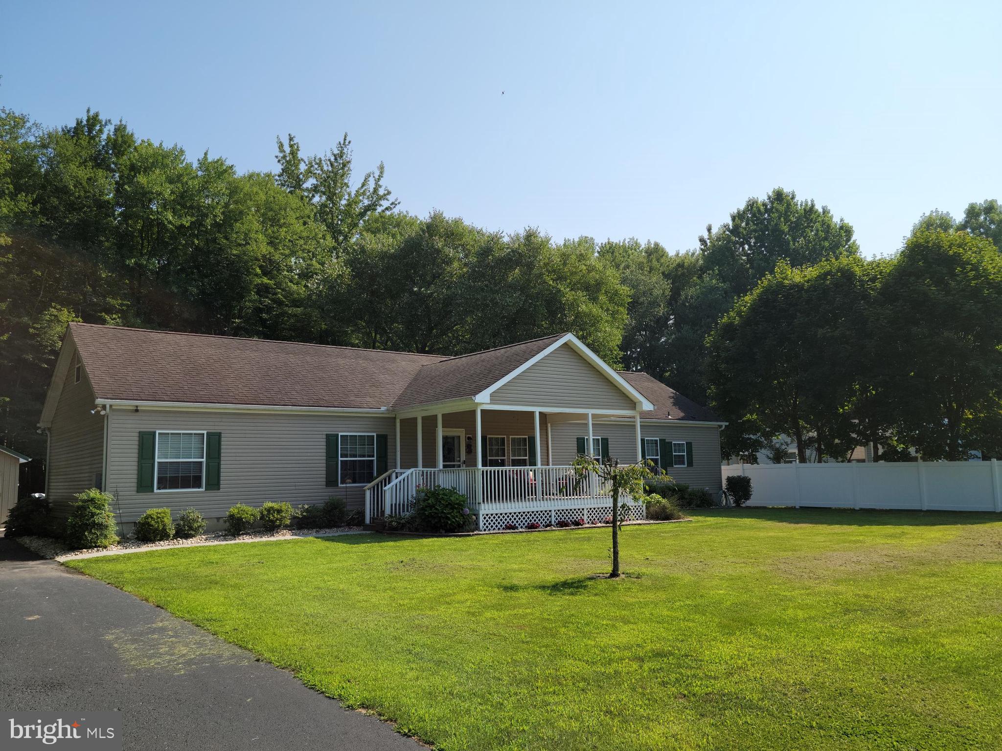 2606 Old County Road Newark, DE 19702 - Photo 1 of 38 Gallery Image 1