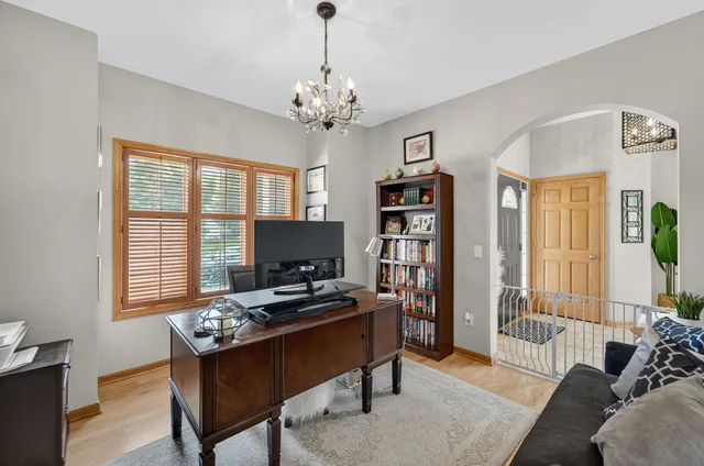 $685,000 | 1 Fawn Ridge Circle, Middleton, WI 53562