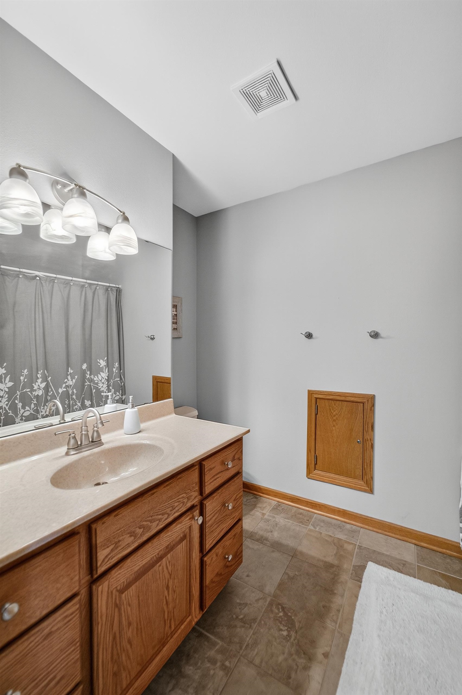 1 Fawn Ridge Circle Middleton, WI 53562 - Photo 33 of 46