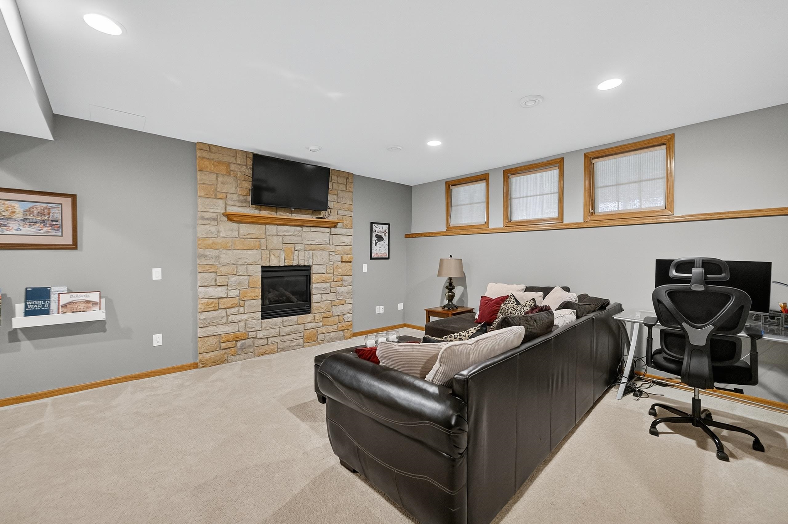 1 Fawn Ridge Circle Middleton, WI 53562 - Photo 37 of 46