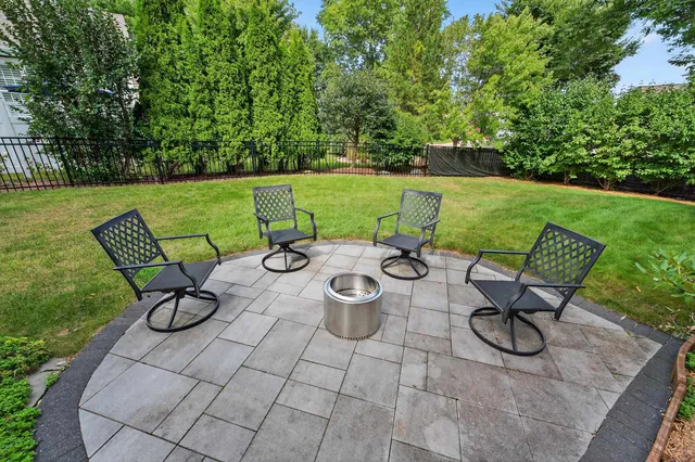 $685,000 | 1 Fawn Ridge Circle, Middleton, WI 53562