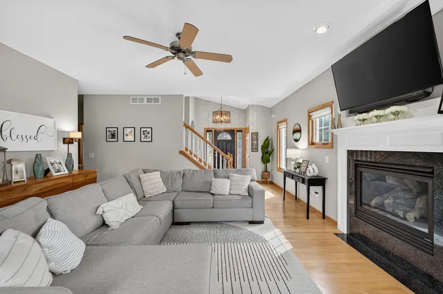 $685,000 | 1 Fawn Ridge Circle, Middleton, WI 53562