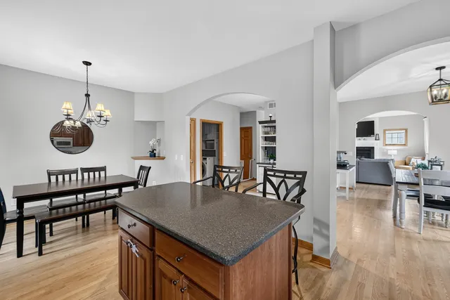 $685,000 | 1 Fawn Ridge Circle, Middleton, WI 53562