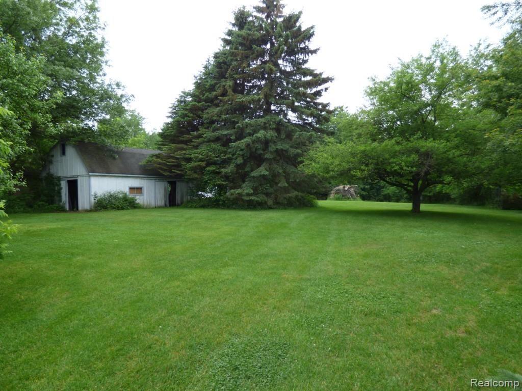 3785 Ludwig Road Oxford, MI 48371 - Photo 54 of 59 P1170762.jpg