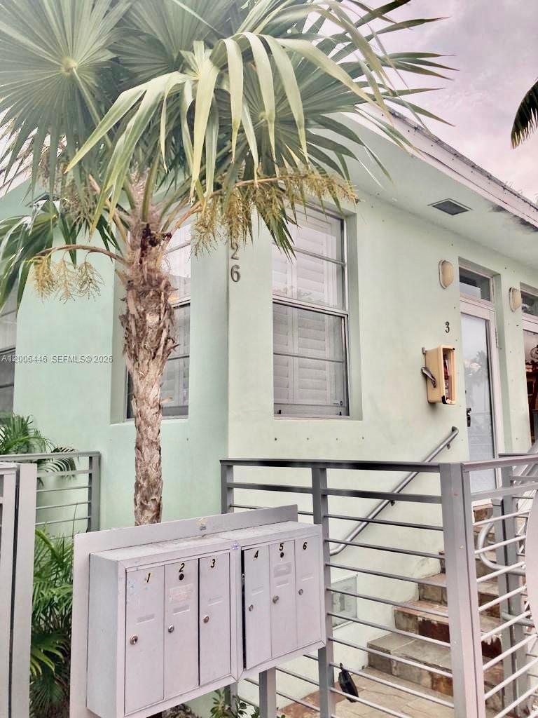 826 7th Street, Unit 3 Miami Beach, FL 33139 - Photo 2 of 20