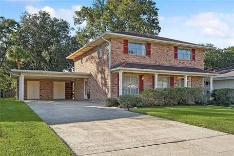 $276,900 | 1625 Holiday Place, New Orleans, LA 70114