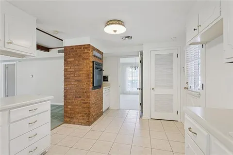 $269,000 | 1625 Holiday Place, New Orleans, LA 70114