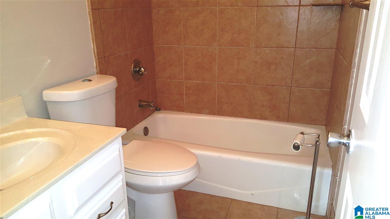 209 Ridge Park Circle Birmingham, AL 35216 - Photo 17 of 23