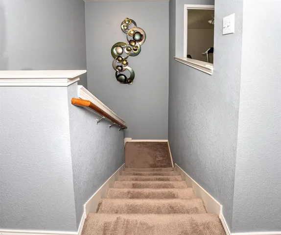 $369,000 | 336 Chase Hill Lane, Fort Worth, TX 76028