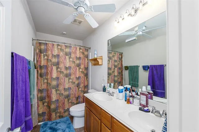 $369,000 | 336 Chase Hill Lane, Fort Worth, TX 76028