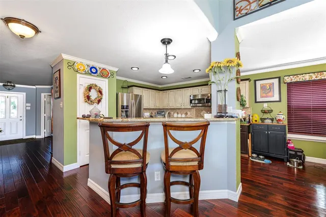 $369,000 | 336 Chase Hill Lane, Fort Worth, TX 76028