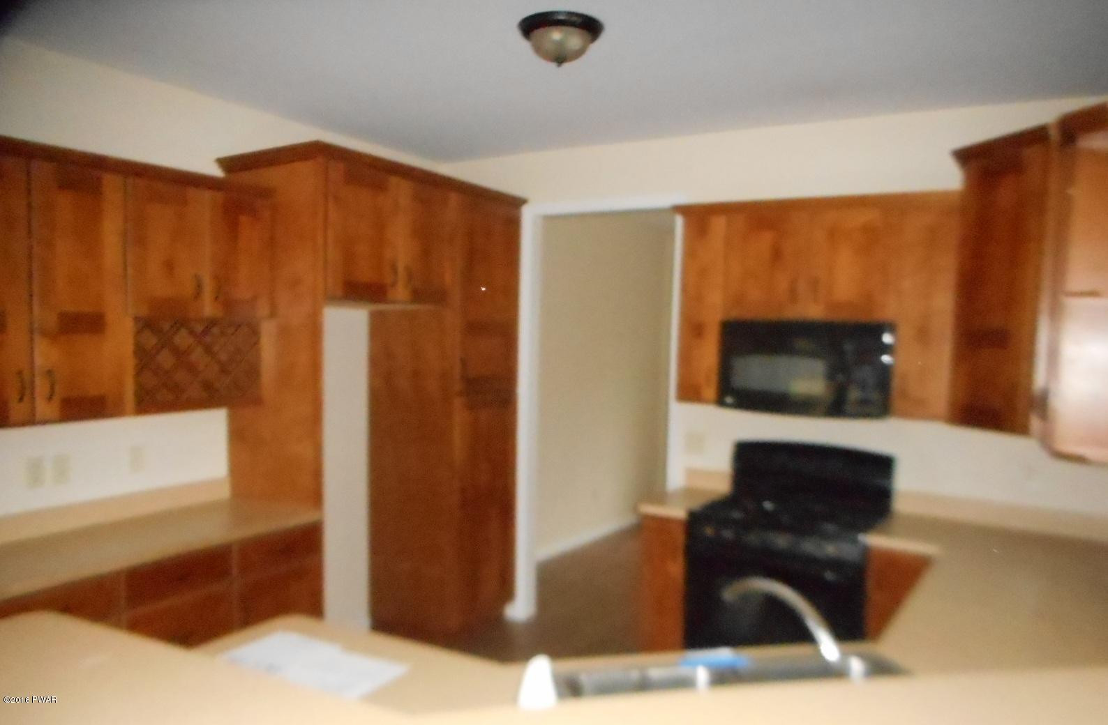 127 Hartman Hill Road Milford, PA 18337 - Photo 8 of 11