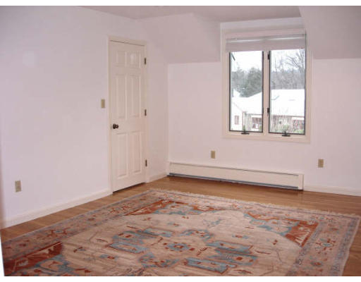 205 East Emerson Road Lexington, MA 02420 - Photo 9 of 17