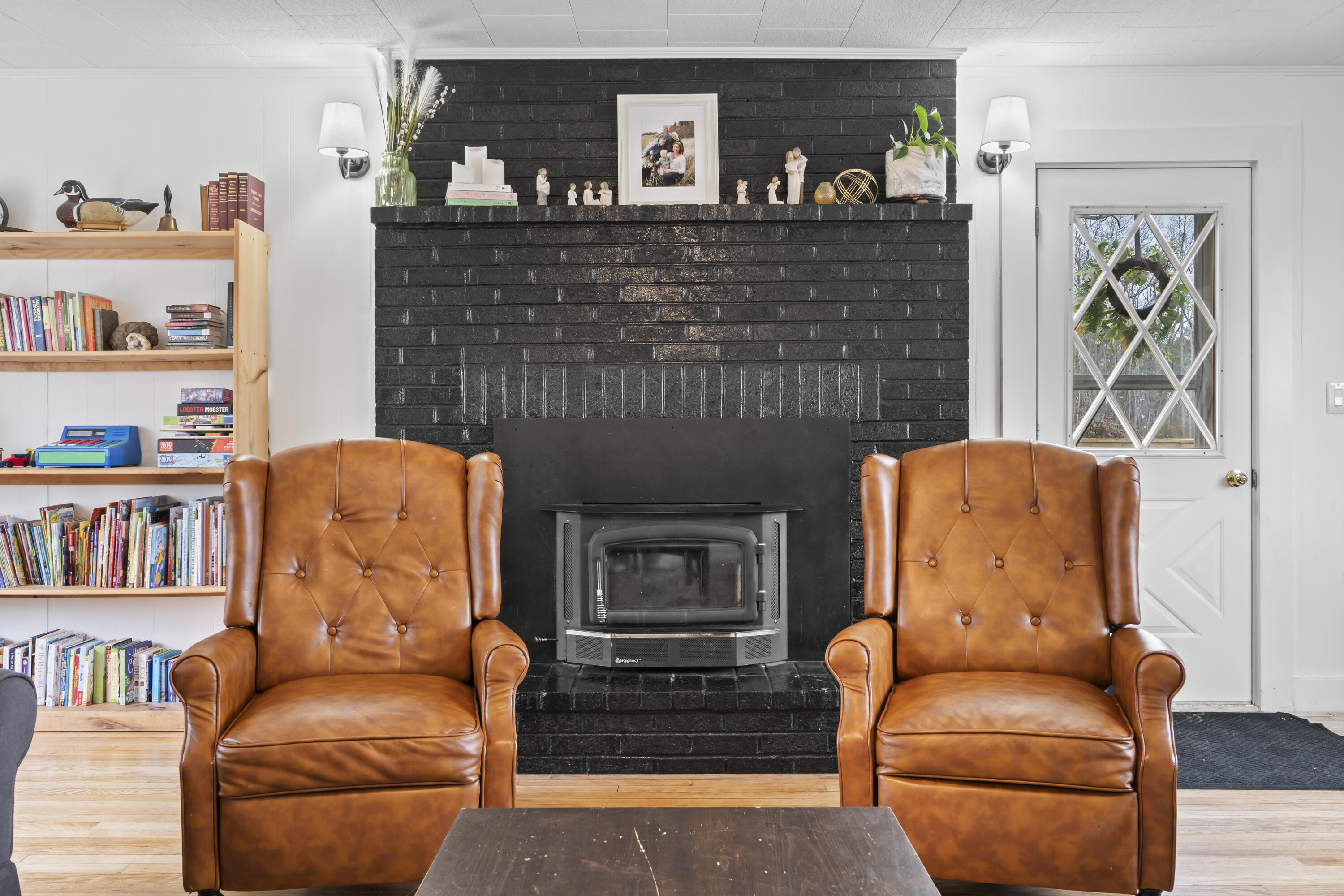 326 George Wright Road Woolwich, ME 04579 - Photo 5 of 51 Woodstove Fireplace