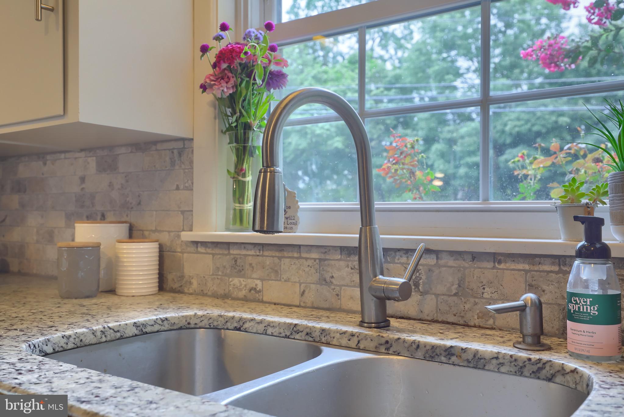 1580 North Reading Road Stevens, PA 17578 - Photo 12 of 50 Gallery Image 12