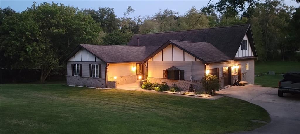 2171 Robbins Station Road Irwin, PA 15642 - Photo 5 of 50 Pathway & landscaping exterior lighting