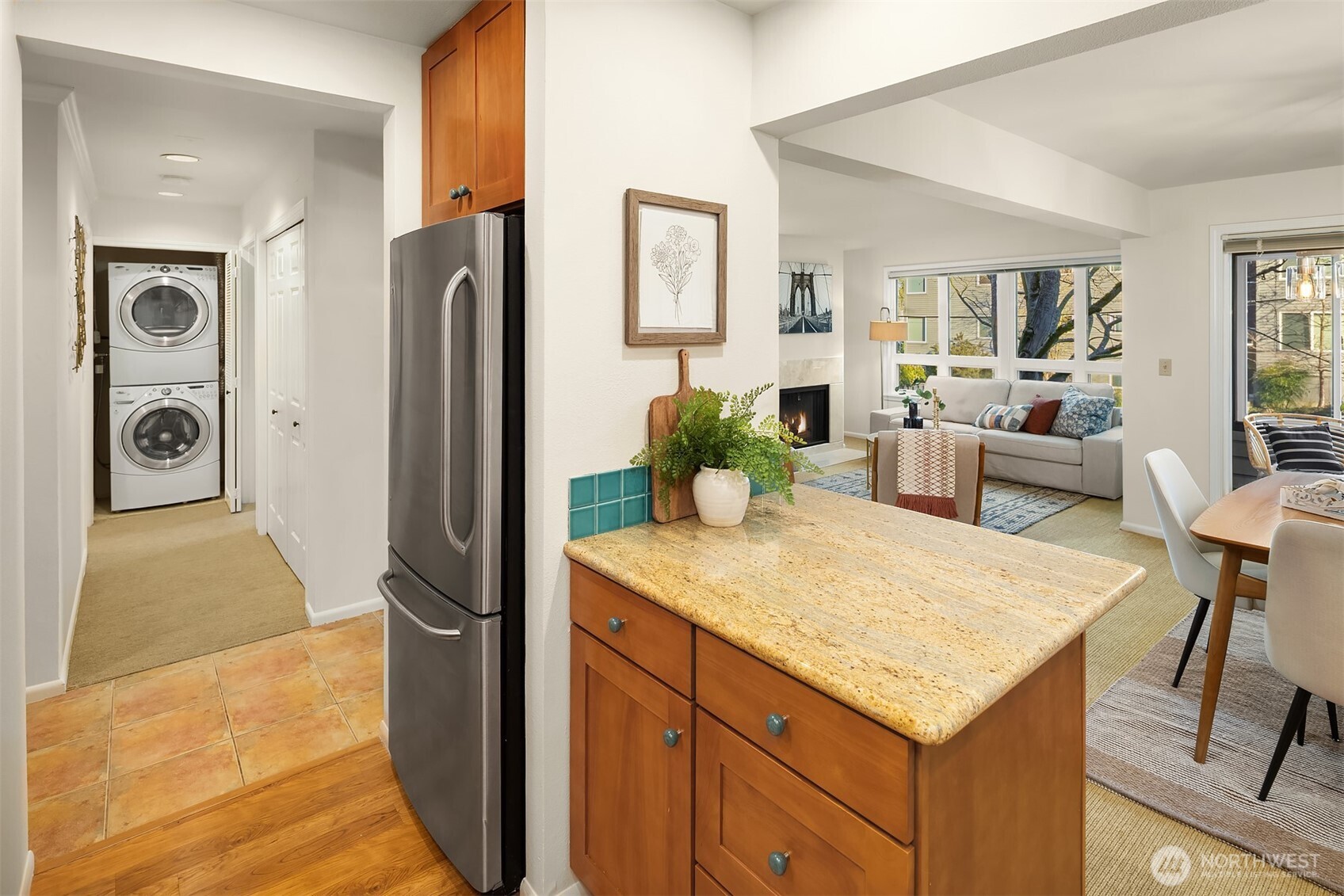 6300 Sand Point Way Northeast, Unit 111 Seattle, WA 98115 - Photo 12 of 20