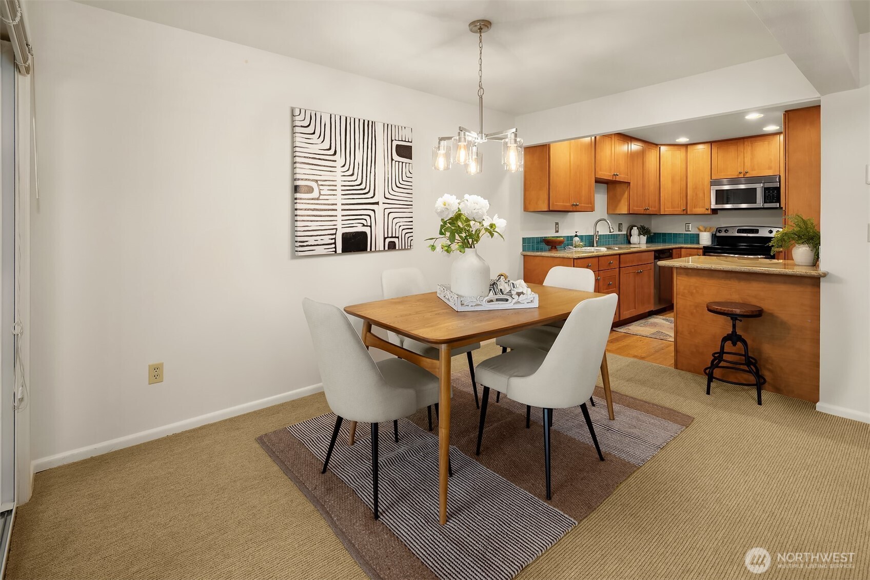 6300 Sand Point Way Northeast, Unit 111 Seattle, WA 98115 - Photo 17 of 20